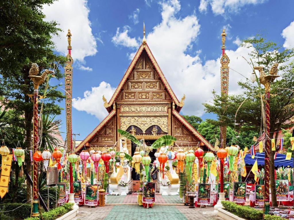 บีทู เชียงราย บูติค แอนด์ บัดเจท โฮเทล Hotel ภายนอก รูปภาพ