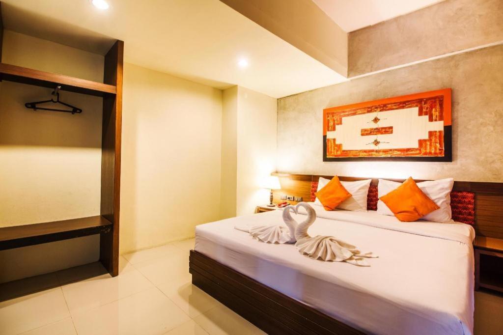บีทู เชียงราย บูติค แอนด์ บัดเจท โฮเทล Hotel ภายนอก รูปภาพ