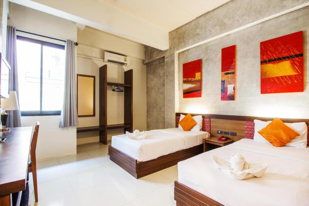 บีทู เชียงราย บูติค แอนด์ บัดเจท โฮเทล Hotel ภายนอก รูปภาพ
